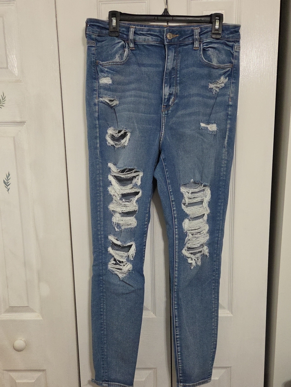 American Eagle Outfitters Light Blue Ripped Highest Rise Jegging 16 Long